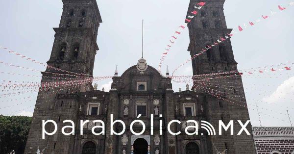 Vive luto la Iglesia Cat&oacute;lica poblana por la muerte del Papa Francisco