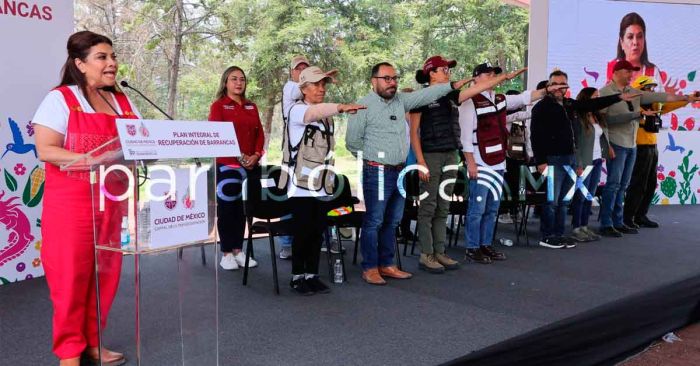 Plantea Clara Brugada plan histórico para limpiar y sanear 26 barrancas