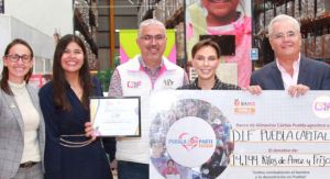 Entrega MariElise Budib donativo al Banco de Alimentos Cáritas