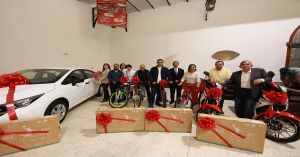 Premian a ganadoras del Sorteo Predial 2025: Bety S&aacute;nchez