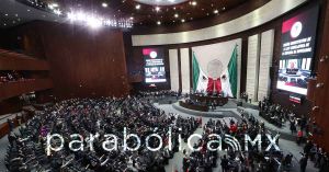 Acuden diputados y senadores a la Sesión de Congreso General