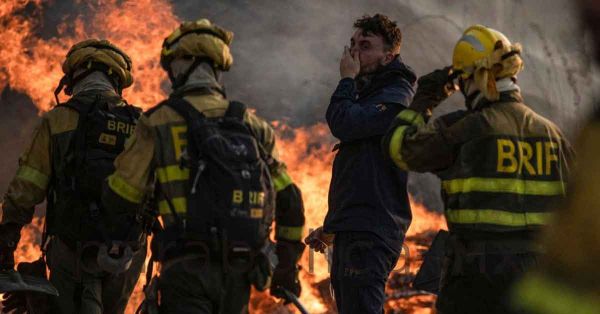Suma Espa&ntilde;a 3 muertos y decenas de heridos en incendios forestales