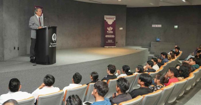 Participa Pepe Chedraui en conferencias sobre el medio ambiente