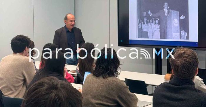 Presumiendo a Calderón