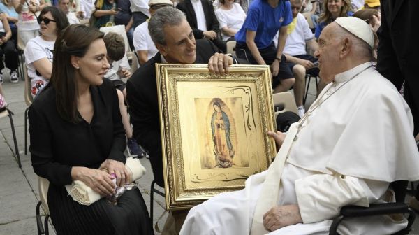 Fue el Pap&aacute; Francisco testimonio de fe, servicio y esperanza: Pepe Chedraui