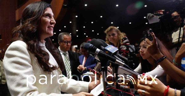 Pide Kenia L&oacute;pez que diputados aclaren revocaci&oacute;n de visa a Estados Unidos