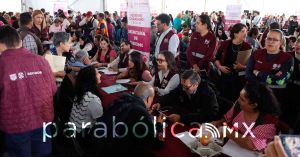 Acuden casi 2 mil capitalinos a la audiencia pública en el Zócalo CDMX: Clara Brugada