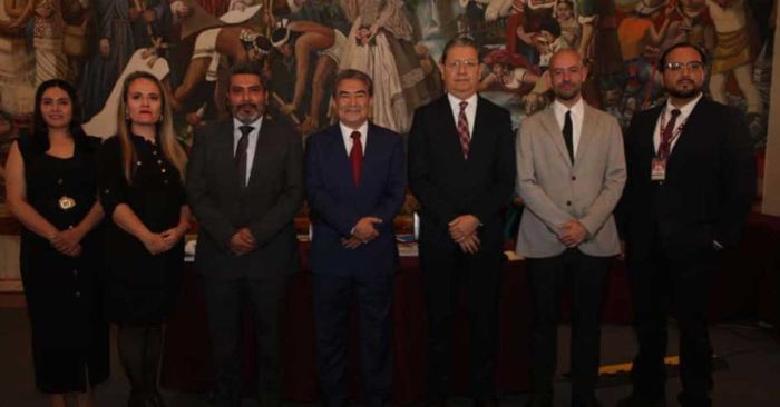 Garantiza Gobierno de la Ciudad seguridad jur&iacute;dica