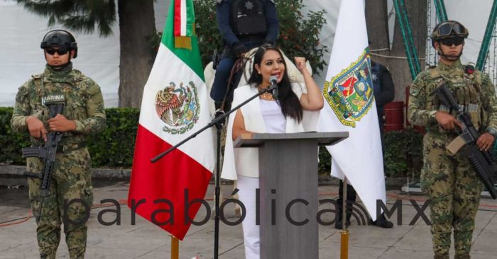 Encabeza Tonantzin Fernández la Ceremonia Conmemorativa del 15 de Septiembre