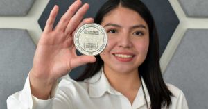 Obtiene pasante de Medicina de la BUAP Premio a la Excelencia Académica 2025