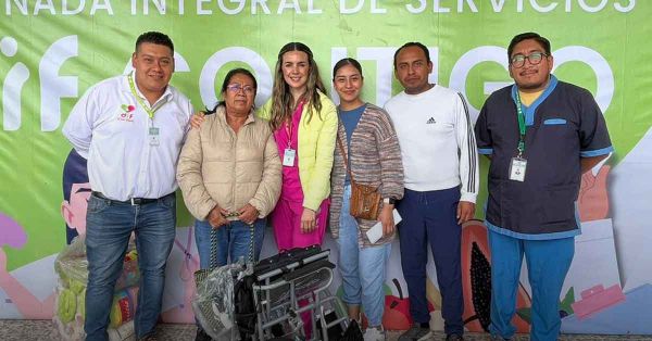 Entrega DIF Texmelucan apoyos a grupos vulnerables