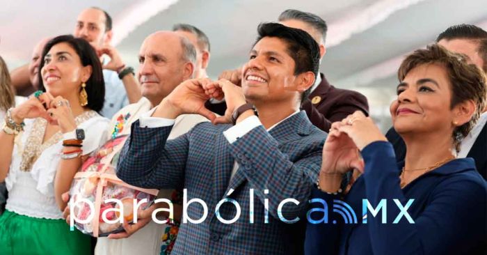 Inaugura Omar Mu&ntilde;oz la &ldquo;Primera Feria Nacional del Empleo&rdquo; en Cuautlancingo