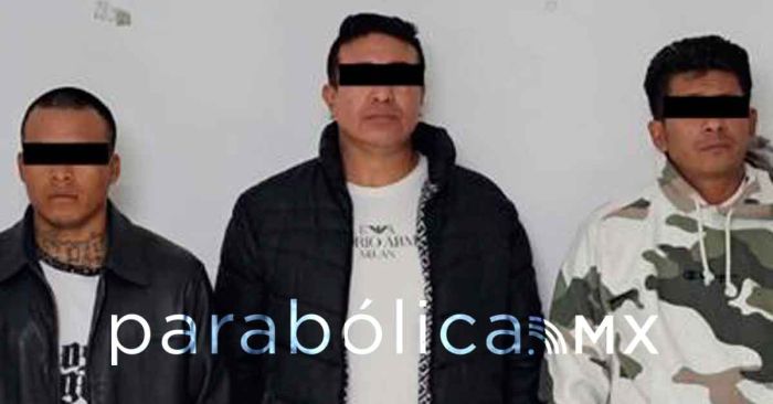 Dan prisión preventiva a tres personas por homicidio en la autopista Puebla-Córdoba