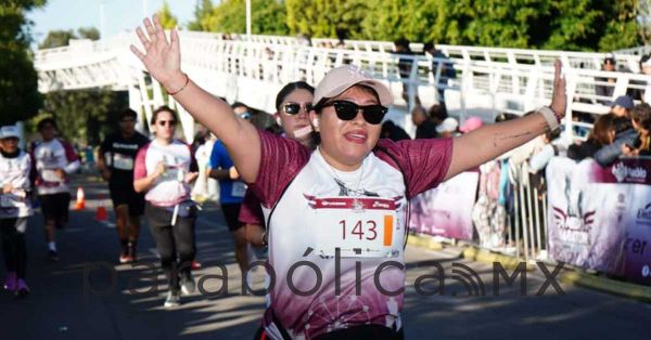 Encabeza Pepe Chedraui banderazo del Medio Maratón 21K Puebla