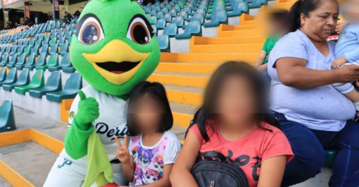 Visitan niños de Cuautlancingo a Pericos de Puebla