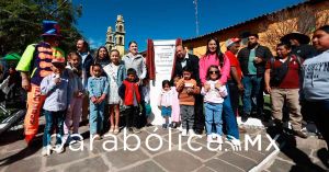 Remodela Bety Sánchez el Parque Infantil del Curato en Zacatlán
