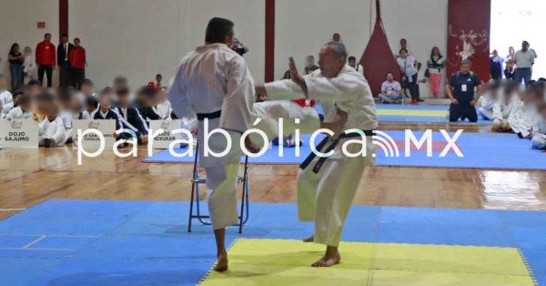 Recibe Cuautlancingo el 13° Torneo de la amistad Dojo Nava de Karate