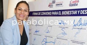 Firma Lupita Cuautle el Convenio para el Bienestar y Desarrollo Social