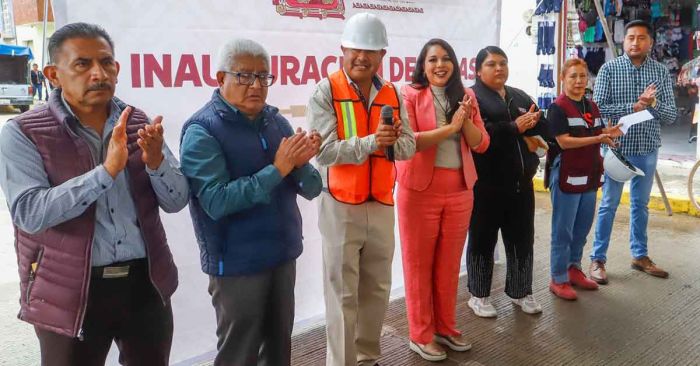 Encabeza Tonantzin Fernández pavimentación en San Cristóbal Tepontla