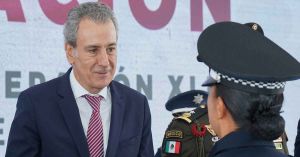 Encabeza Pepe Chedraui graduación de cadetes de la Academia de Policía
