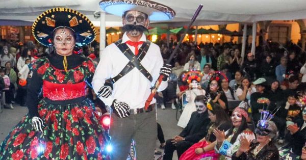 Con &eacute;xito total, se llev&oacute; a cabo el Desfile de Catrinas en San Pedro Cholula