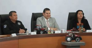 Transforma gobierno de Puebla el campo con innovaci&oacute;n, equipo y riqueza comunitaria