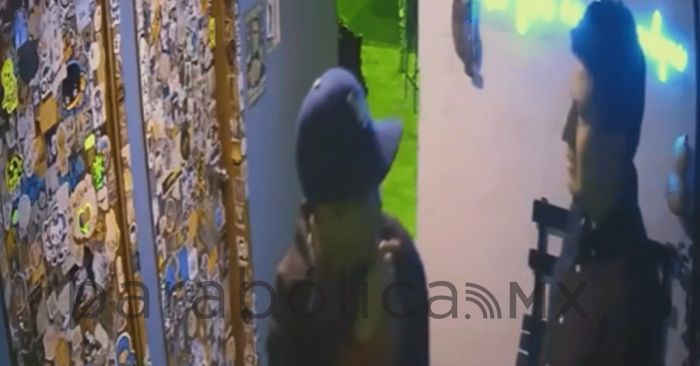 Exhiben a j&oacute;venes que huyeron sin pagar la cuenta de una Pulquer&iacute;a en CH