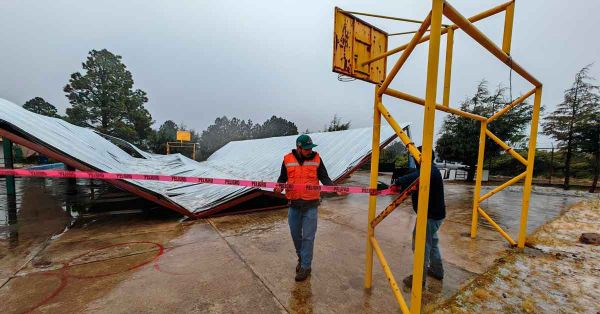 Garantiza SEP continuidad escolar y seguridad tras granizada en Lafragua