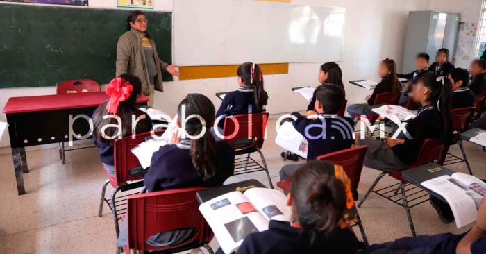Todo listo para el regreso a clases de m&aacute;s de un mill&oacute;n 300 mil alumnos en el estado: SEP