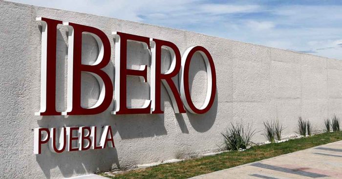 Reanudan clases universidades en Puebla