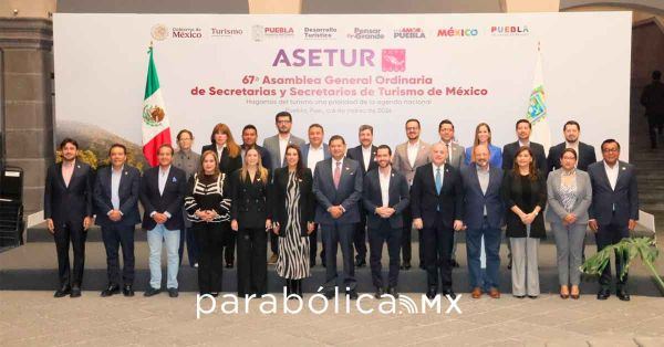 Encabeza Armenta la 67 Asamblea de la ASETUR en Puebla