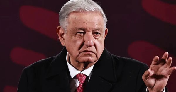 Sale AMLO del retiro y exhorta a apoyar a Cuba