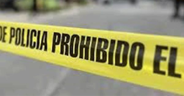 Ejecutan a hombre al interior de su veh&iacute;culo en Tehuac&aacute;n