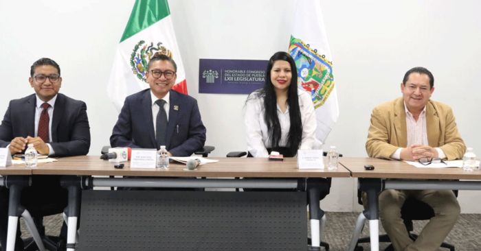 Anuncia Jos&eacute; Luis Figueroa instalaci&oacute;n de un m&oacute;dulo de bolsa de trabajo en el Congreso del Estado