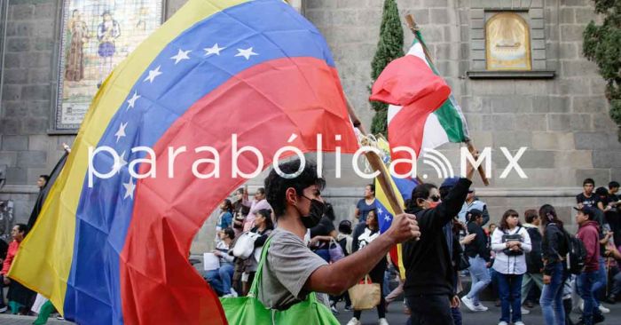 &iquest;Democracia? No. Petr&oacute;leo, s&iacute;