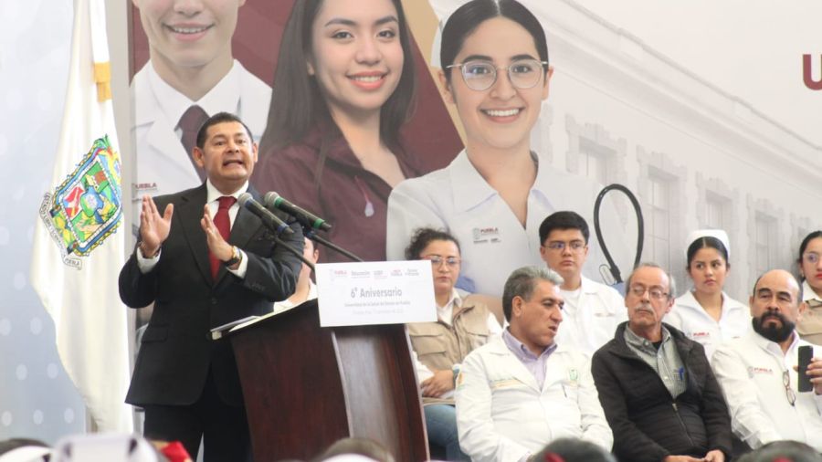 Buscar&aacute; Armenta recortar regidores en apoyo al Plan B