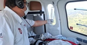 Coordinan traslado a&eacute;reo de mujer embarazada desde Cuetzalan