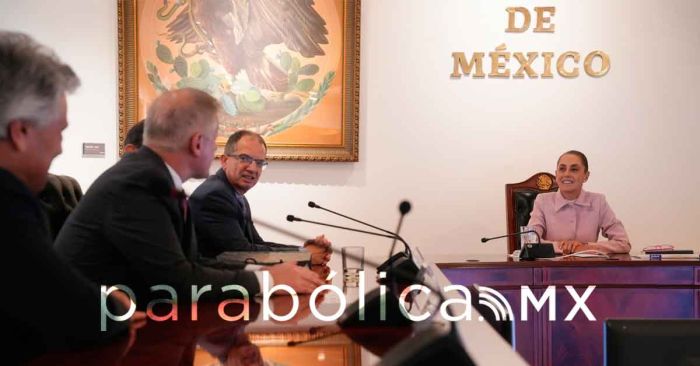 Impulsa Sheinbaum producci&oacute;n de vacunas en M&eacute;xico