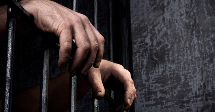 Reciben m&aacute;s de 27 a&ntilde;os de prisi&oacute;n por homicidio tras ri&ntilde;a vecinal en Tehuac&aacute;n