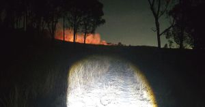 Controlan PC San Pedro Cholula y autoridades estatales incendio en el Cerro Zapotecas