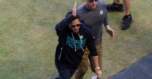 Despiden Miami Dolphins al entrenador Mike McDaniel