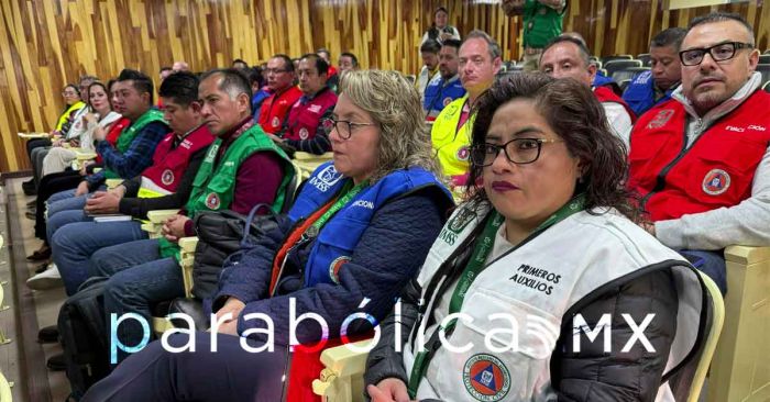 Entrega&nbsp;IMSS Puebla equipo a Unidades Internas de Protecci&oacute;n Civil