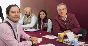 Acerca Pepe Chedraui atenci&oacute;n directa con &ldquo;D&iacute;a del Pueblo&rdquo; en La Victoria